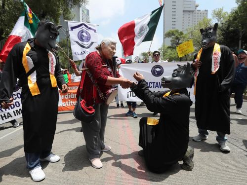 AMLO
